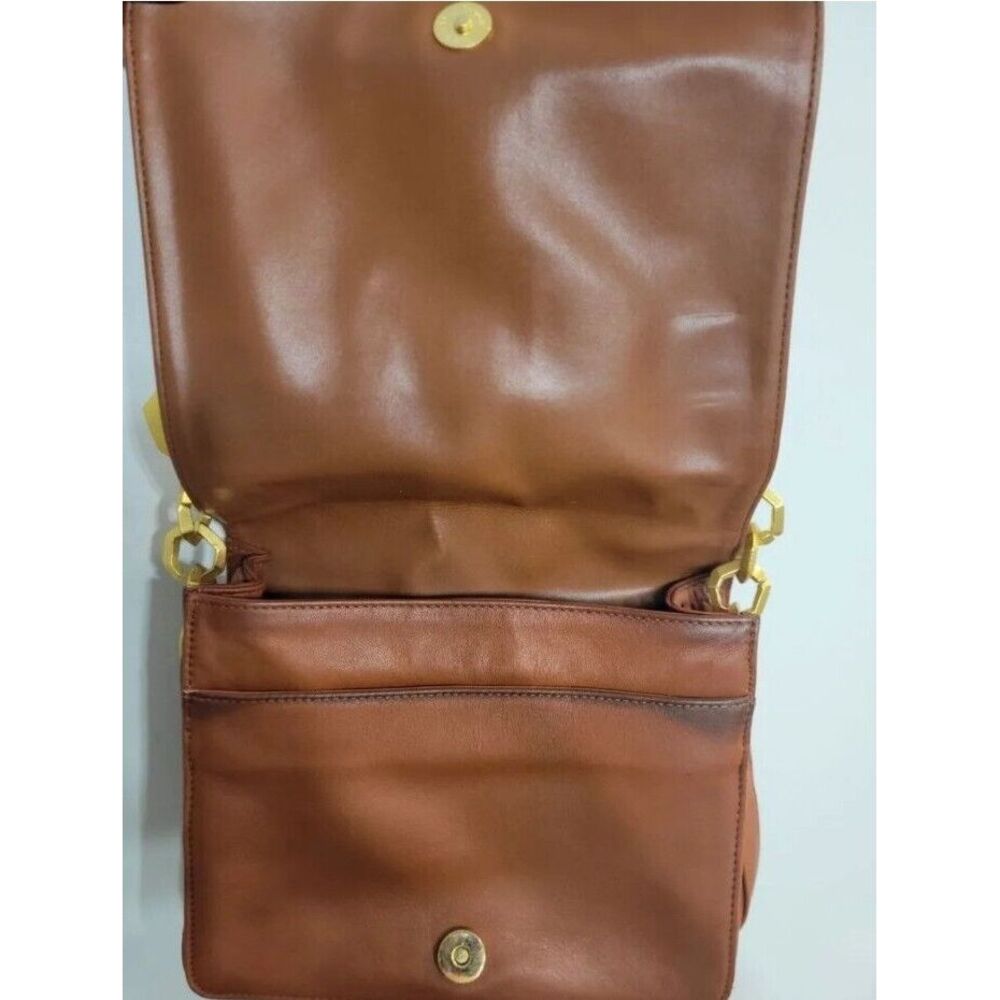 Architect Vintage Brown Leather Crossbody Purse W/ Gold Colored Hardware - Picture 5 of 7